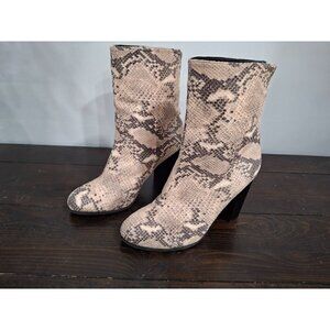 A+ Ellen Tan Snake Print  Block Heel Boots with Zipper/Pre-owned, Sz. 9